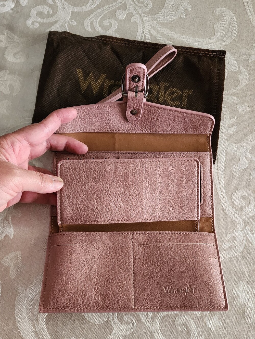 Wrangler Wallet - Picture 6 of 8